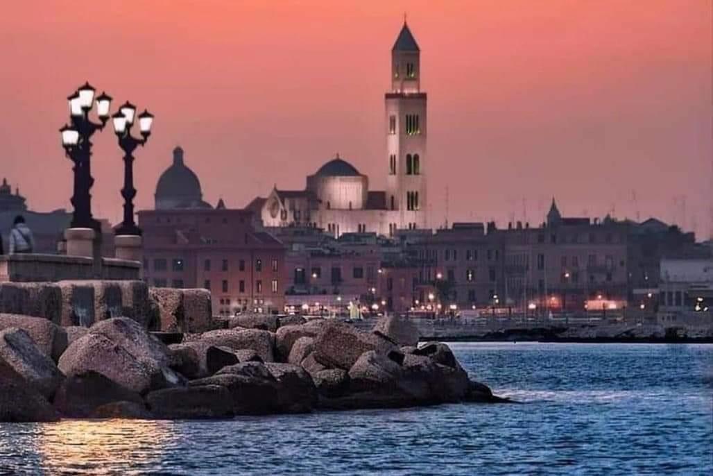Villa L'Antica Dimora In Centro Bari Esterno foto